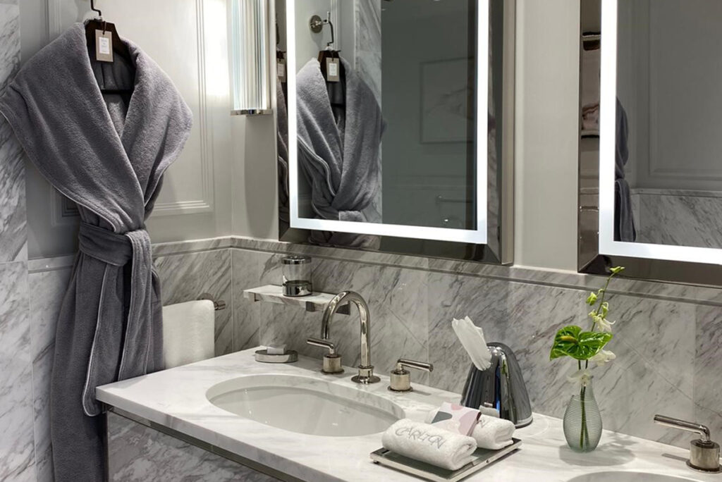 Cartlon Tower London Jumeirah