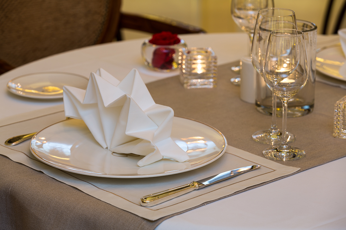 RKF Table Linen Linge de table 7